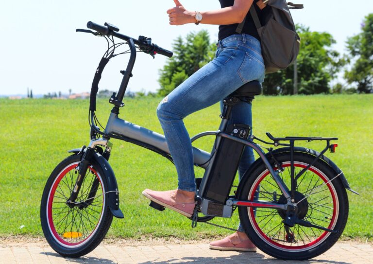 Accesorios para bicicletas eléctricas: cómo mejorar tu experiencia de conducción con Sabway Santa Perpètua